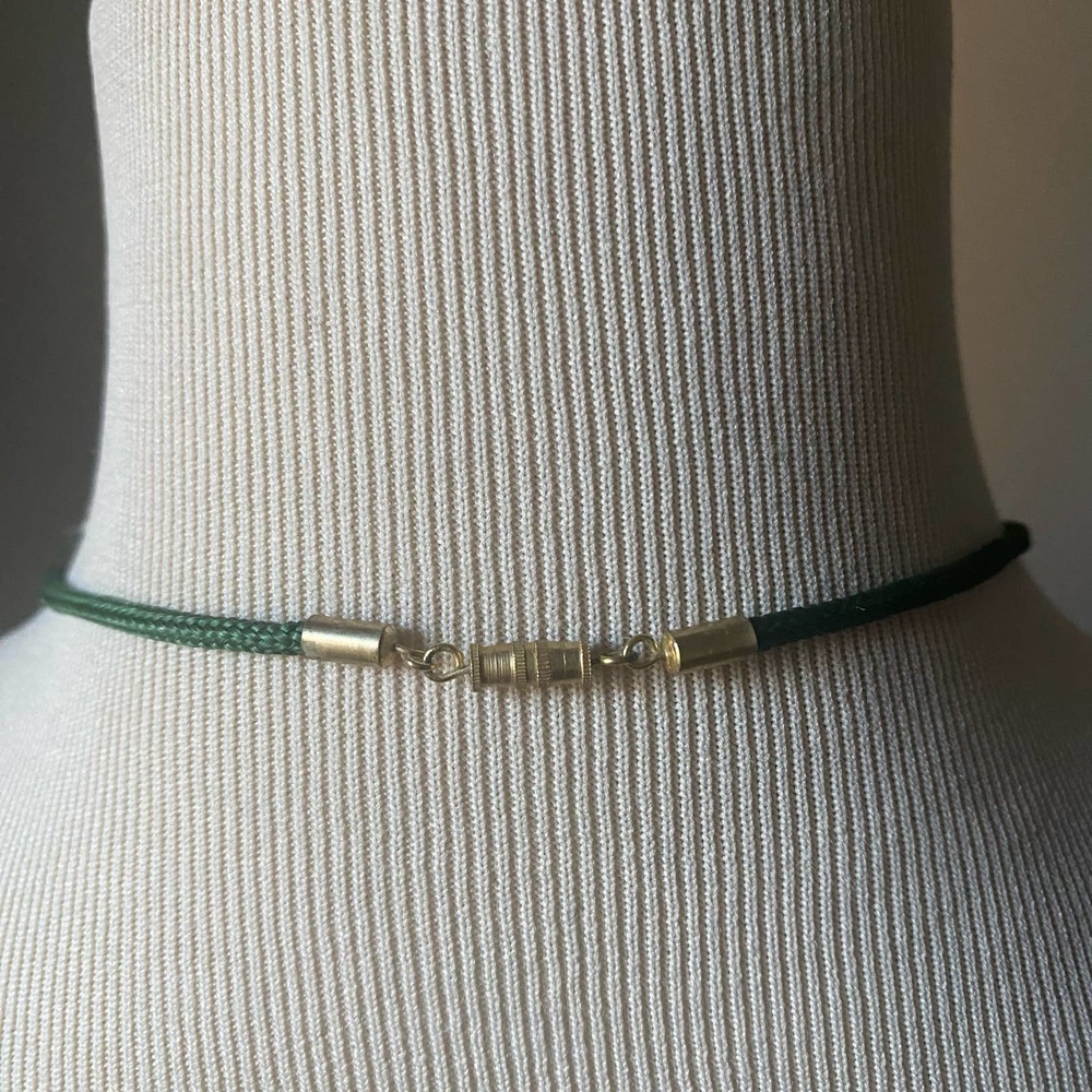 Vintage Cloisonne Pink Florals Pendant Necklace Green Silk Cord Tassel Boho Chic - Picture 4 of 6